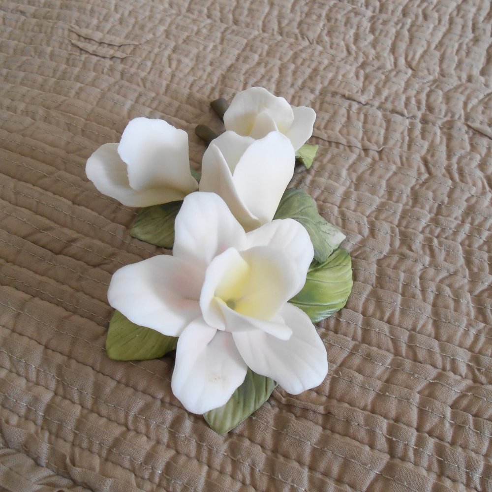 Bisque Porcelain Flower - Picture 4 of 8